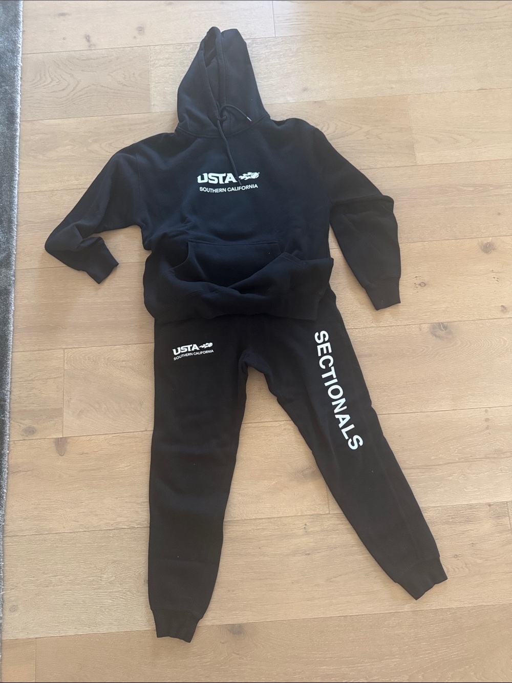 Black USTA TENNIS Sectionals Jogger Sweatpants AND hooded sweatshirt